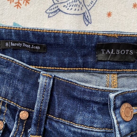 Talbots Barely Boot Jeans Size 8 Blue Dark Wash Denim High Rise Straight Stretch - Picture 3 of 12